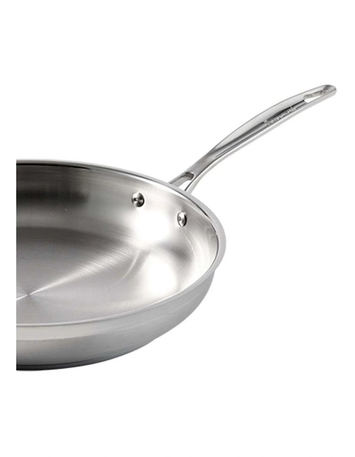 Baccarat iconiX Frypan 30cm in Silver image 3