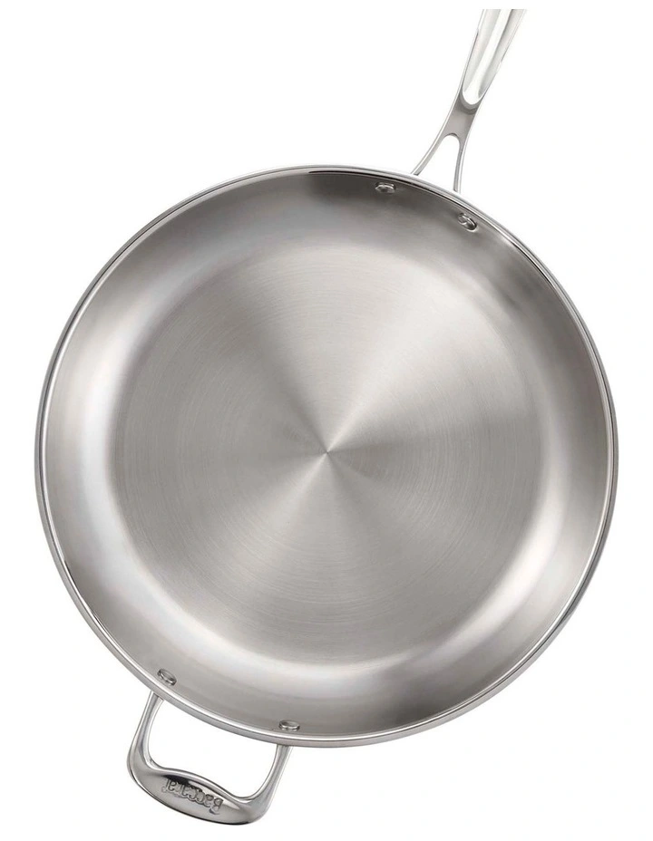 Baccarat iconiX Frypan 32cm in Silver image 3