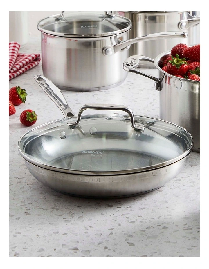Baccarat iconiX Frypan 24cm in Silver image 4