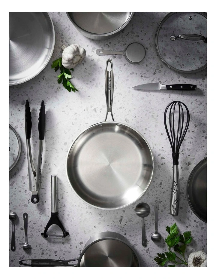 Baccarat iconiX Frypan 24cm in Silver image 5