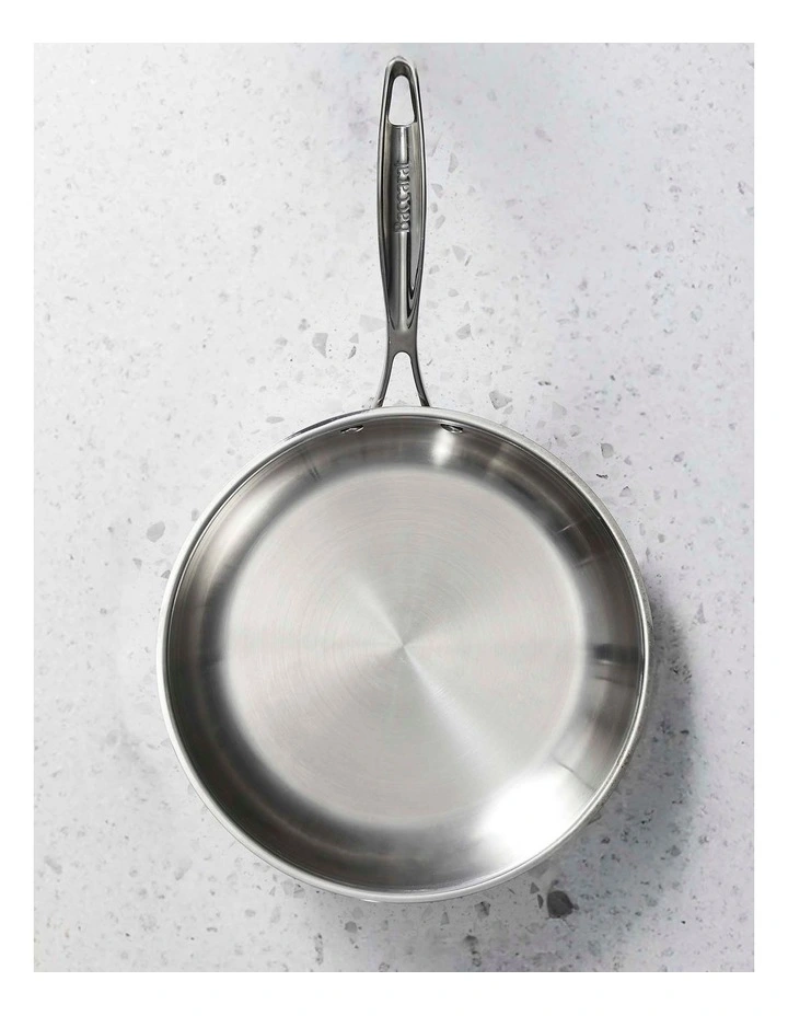 Baccarat iconiX Frypan 24cm in Silver image 6