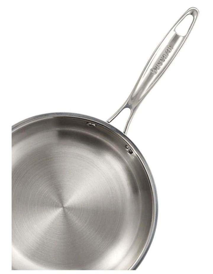 Baccarat iconiX Frypan 20cm in Silver image 4