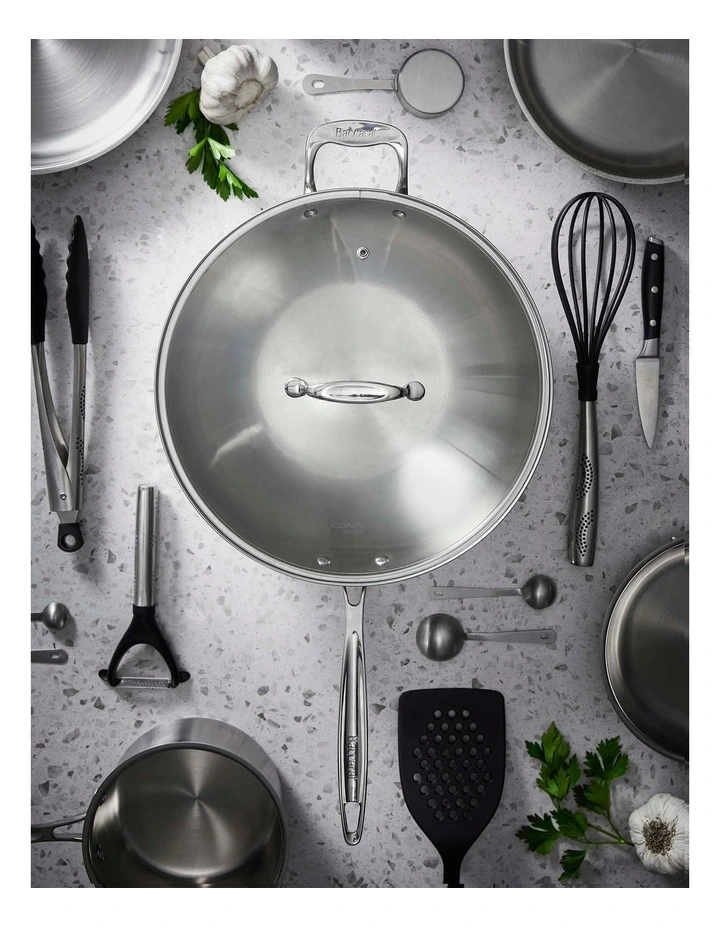 Baccarat IconiX Wok With Lid And Handle 32cm in Silver image 5