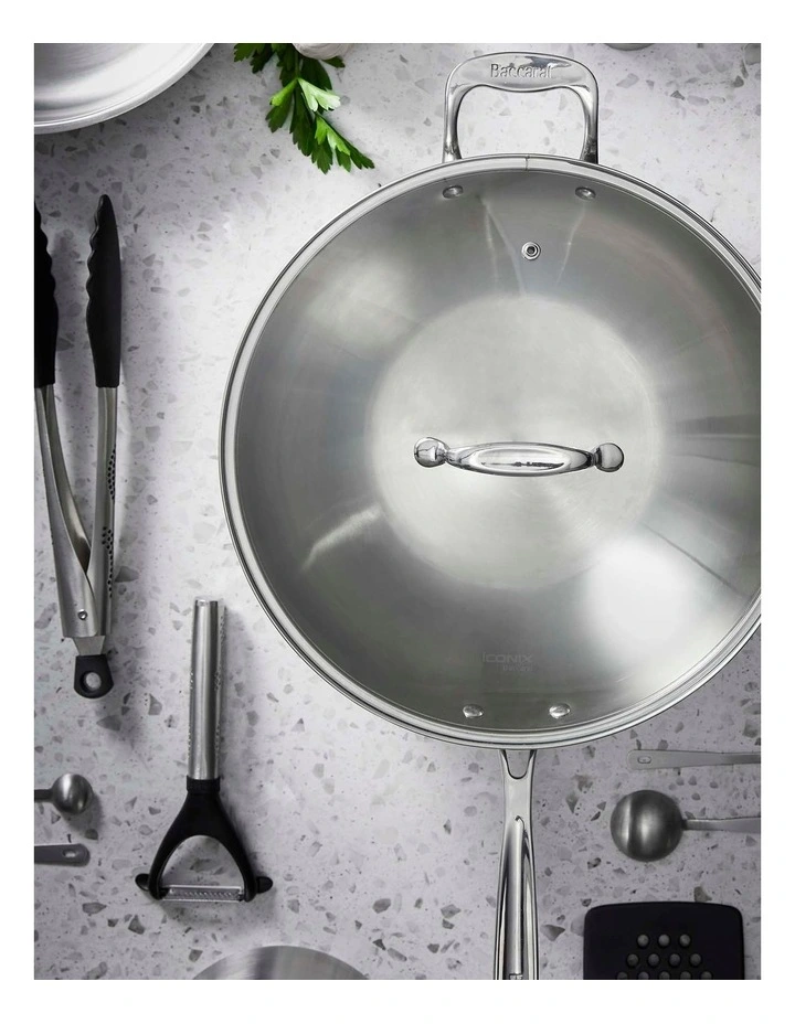 Baccarat IconiX Wok With Lid And Handle 32cm in Silver image 6
