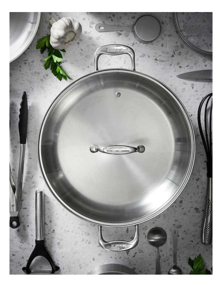 Baccarat Iconix Chef Pan With Lid 32cm in Silver image 2