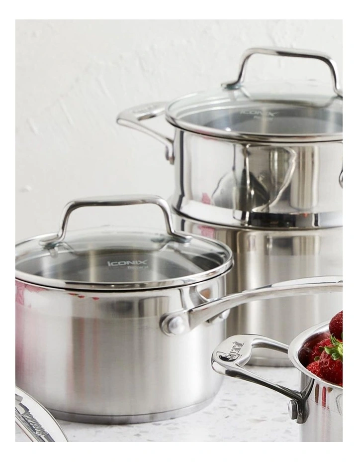 Baccarat iconiX Saucepan With Lid 18cm in Silver image 2