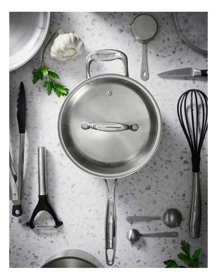 Baccarat IconiX Saucepan With Lid 20cm in Silver image 4