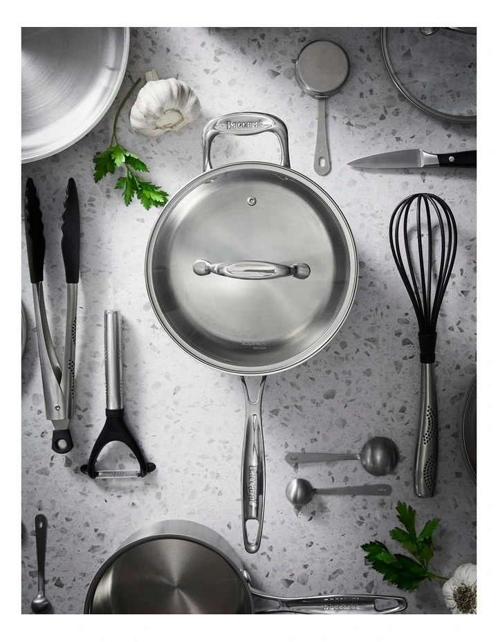 Baccarat iconiX Saucepan With Lid 20cm in Silver image 6