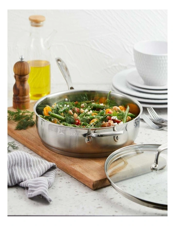 Baccarat Iconix Saute Pan With Lid 28cm in Silver image 4