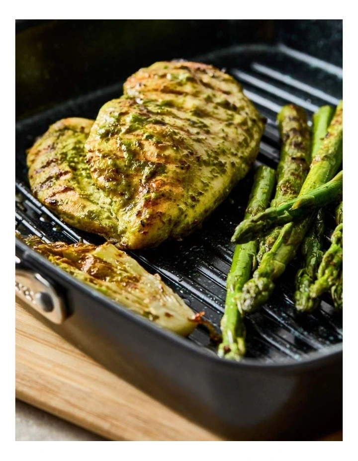 Baccarat Stone Ultimate Grill 27cm in Black image 6
