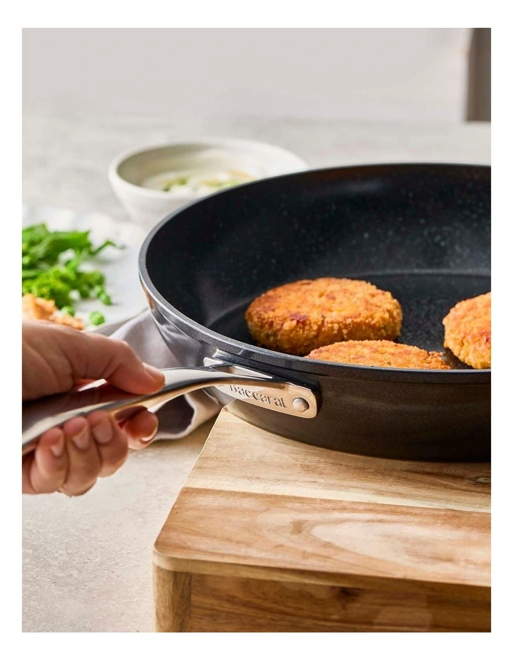 Baccarat GREEN STONE Frypan With Handle 32cm in Black image 5