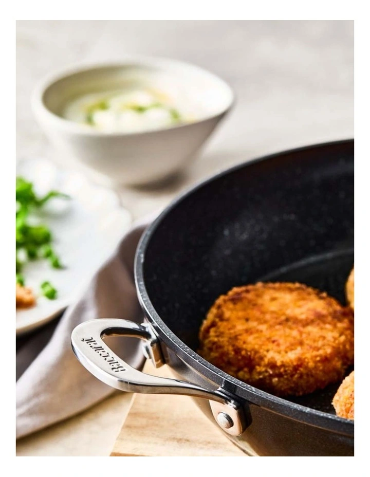 Baccarat Stone Frypan With Handle 32cm in Black image 6