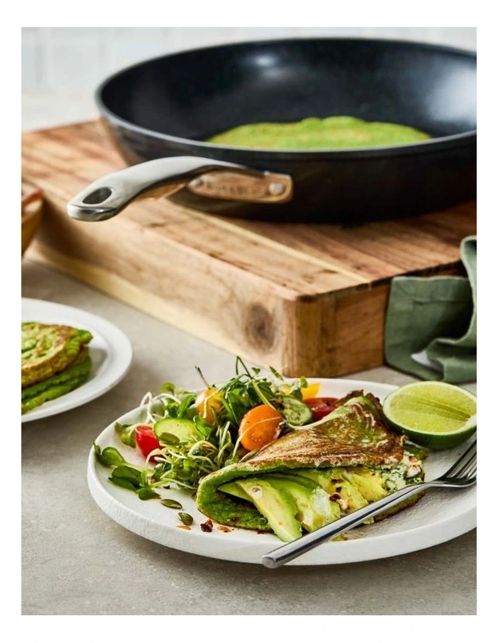 Baccarat Stone Frypan 26cm in Black image 5