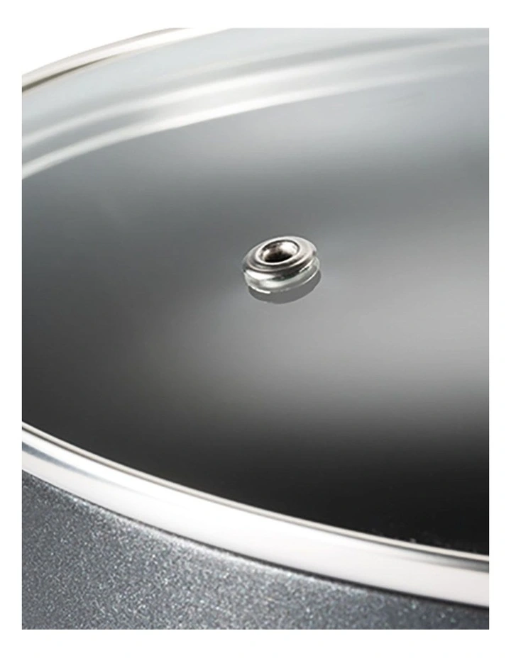 Baccarat Glass Lid 28cm in Clear image 3