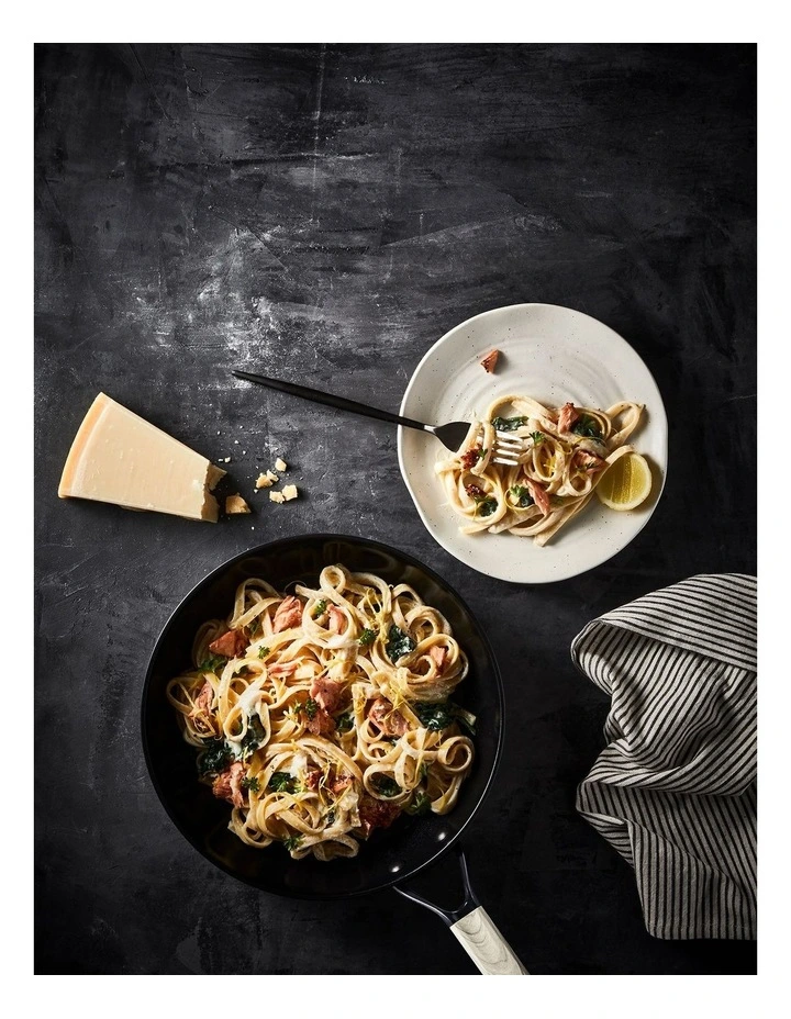 Baccarat Culinarix Frypan 26cm in Black image 4