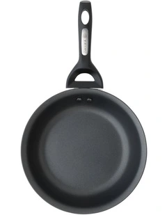 Baccarat iD3 Frypan With Bakelite Handle 20cm in Black