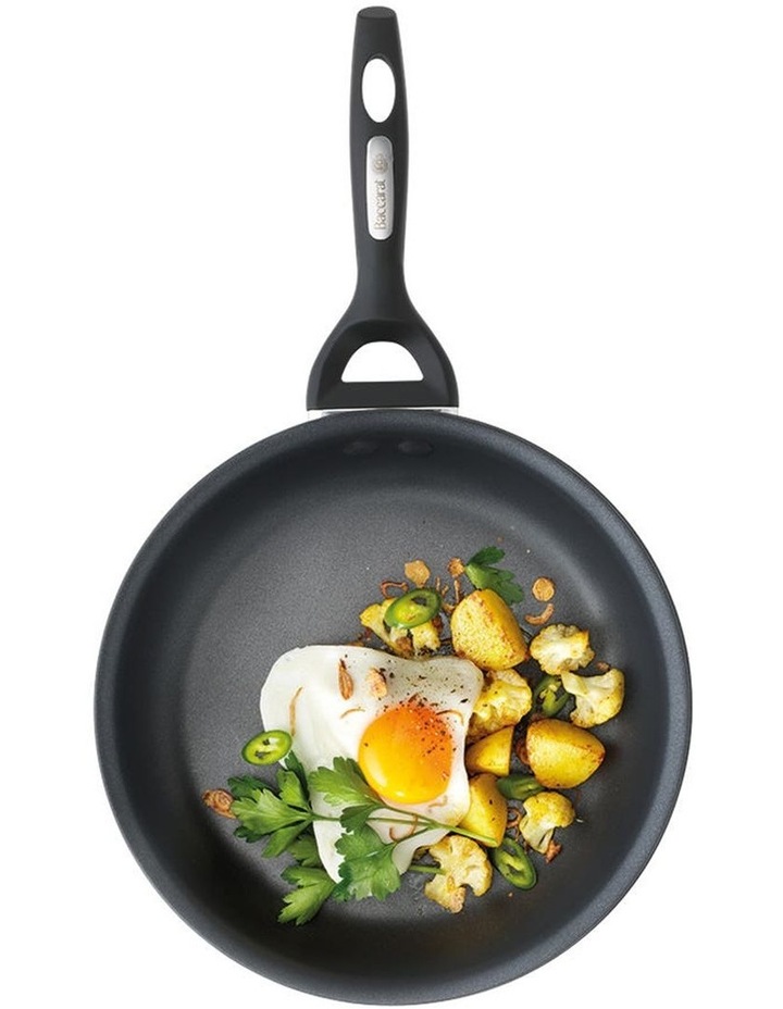 Baccarat iD3 Frypan With Bakelite Handle 26cm in Black image 1