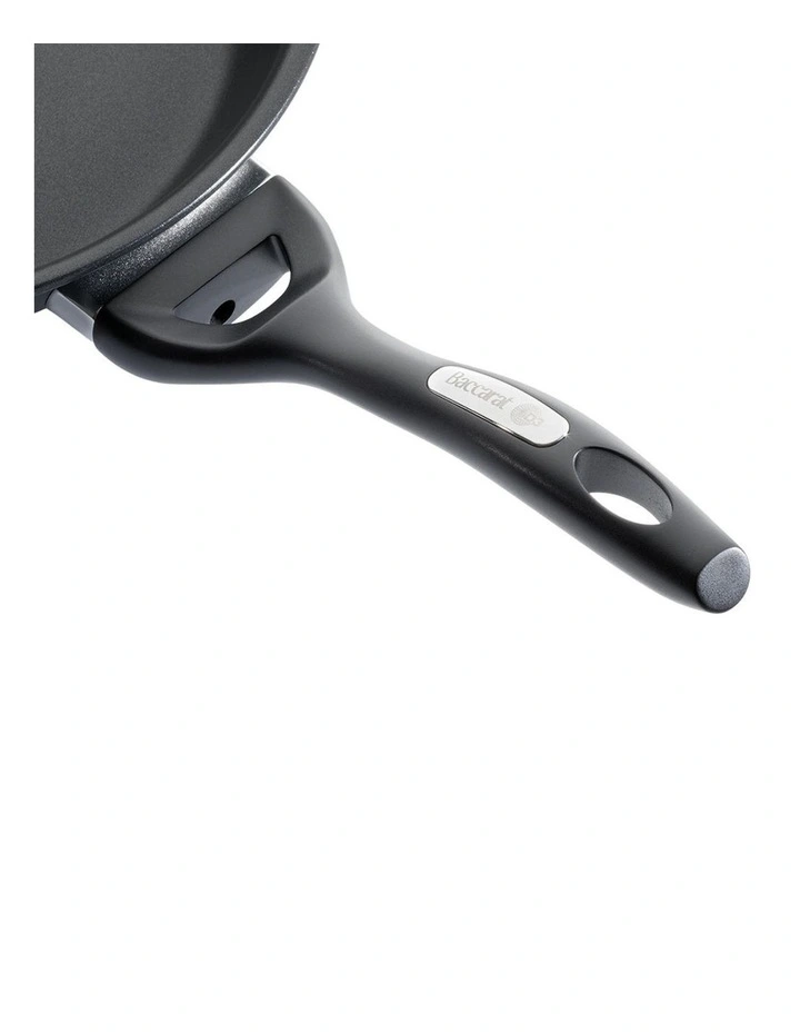 Baccarat iD3 Frypan With Bakelite Handle 26cm in Black image 3