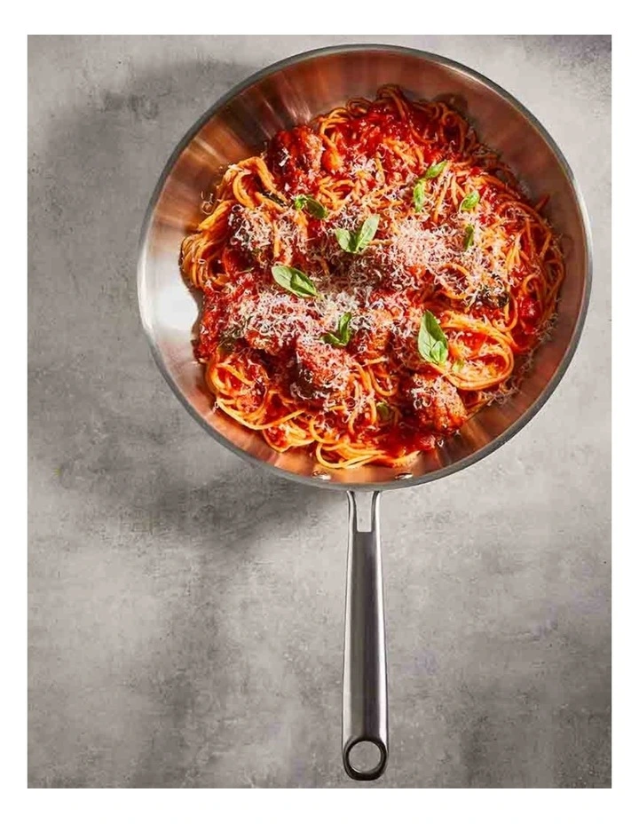 Baccarat Gourmet Frypan 30cm in Silver image 4