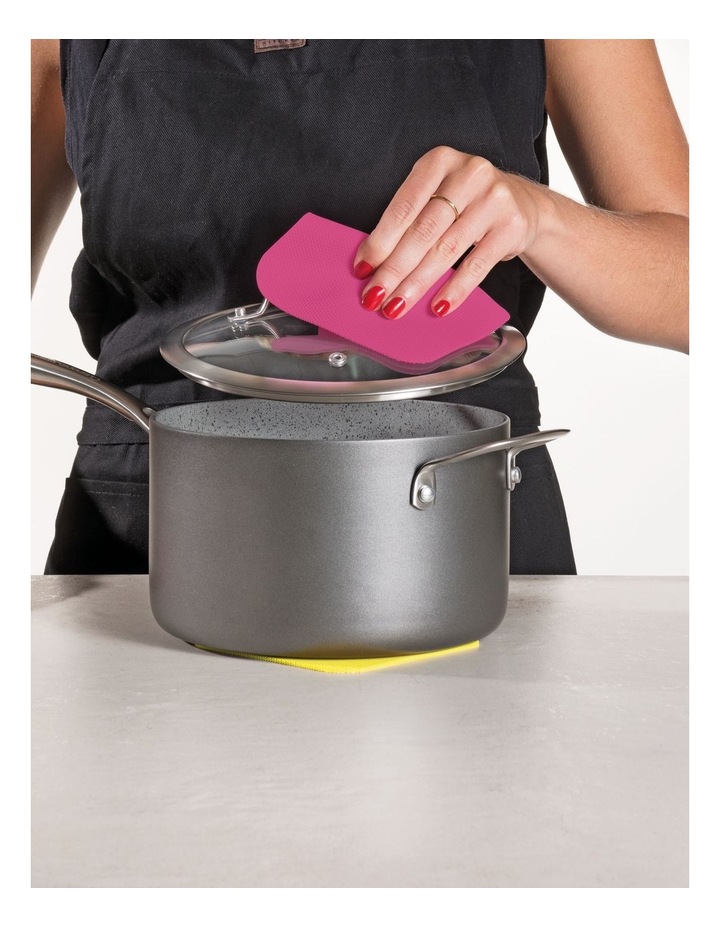 Scullery Kolori Designs May Vary Silicone Mitt in Multi image 3