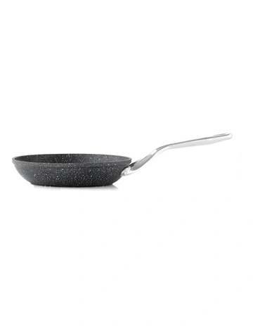 Baccarat Rock Frypan 16cm in Grey