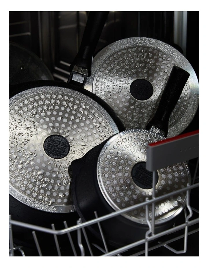 Baccarat Stone Cookware Set With Grill Pan 6 Piece in Grey image 5