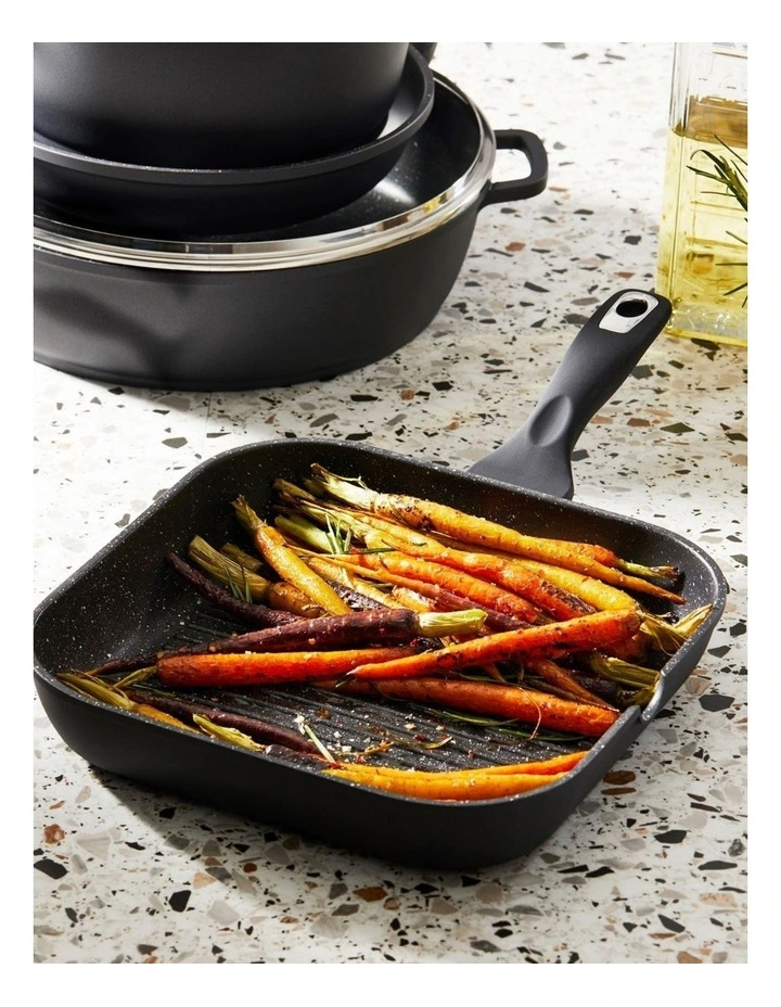 Baccarat Granite Cookware Set 6 Piece in Black image 3