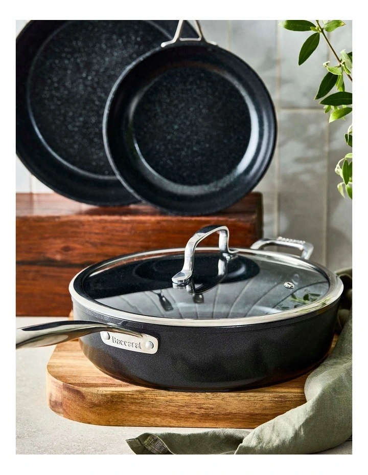 Baccarat GREEN STONE Cookware Set 6 Pieces in Black image 3