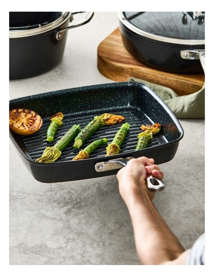 Baccarat Green Stone Cookware Set 6 Piece in Black image 6
