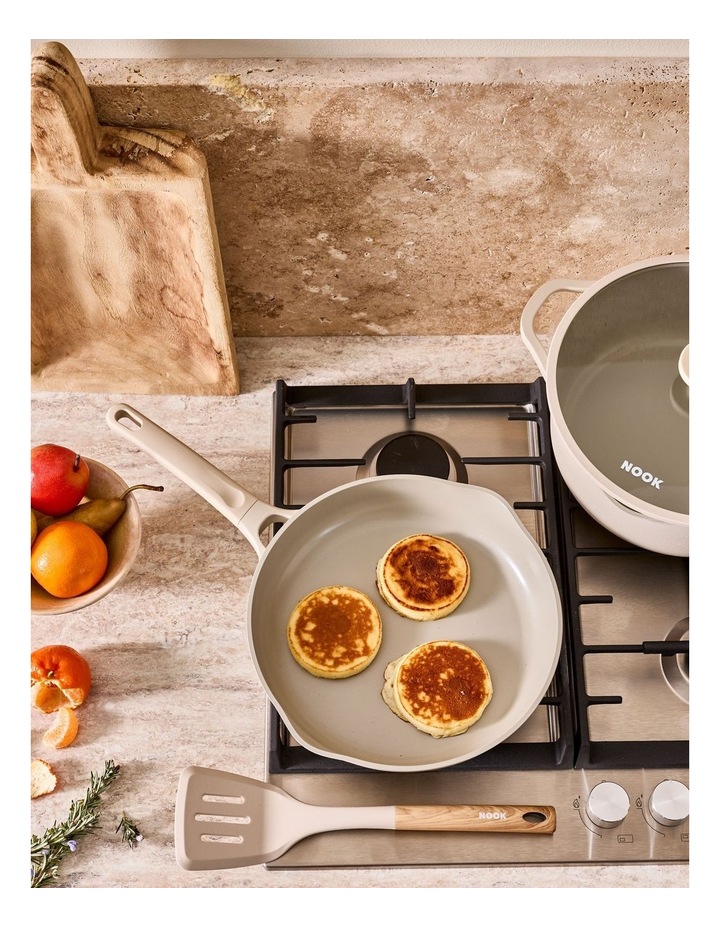 NOOK by Baccarat Frypan 28cm in Cream image 2