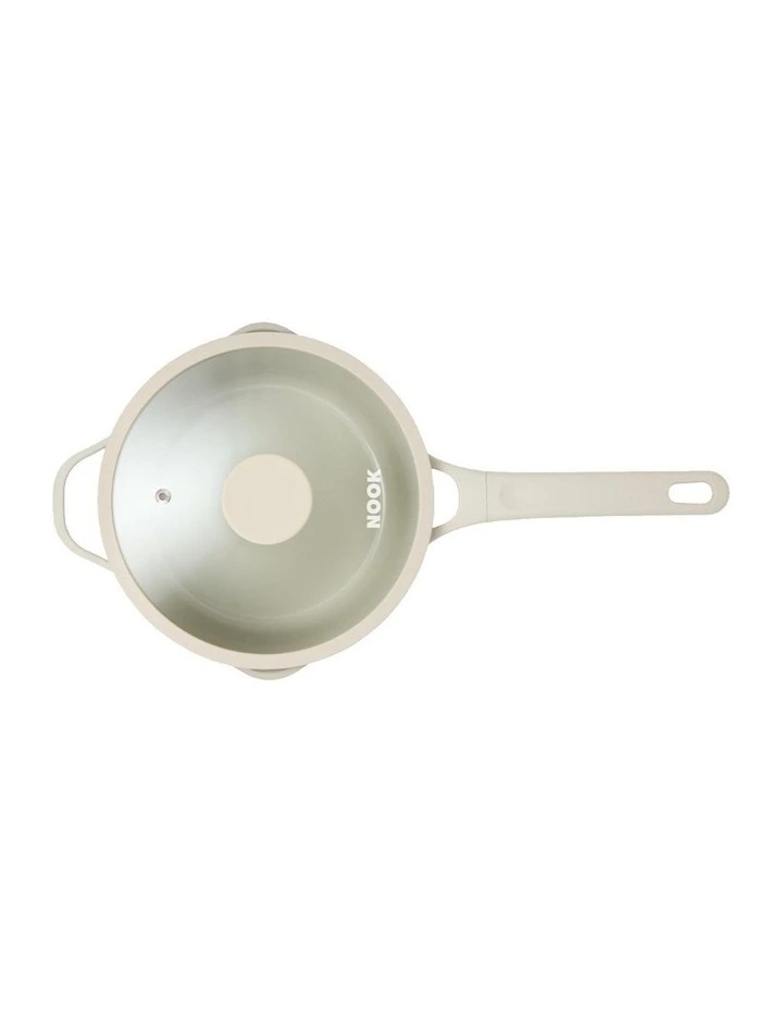 Baccarat Nook Saucepan With Lid 20cm in Cream image 2