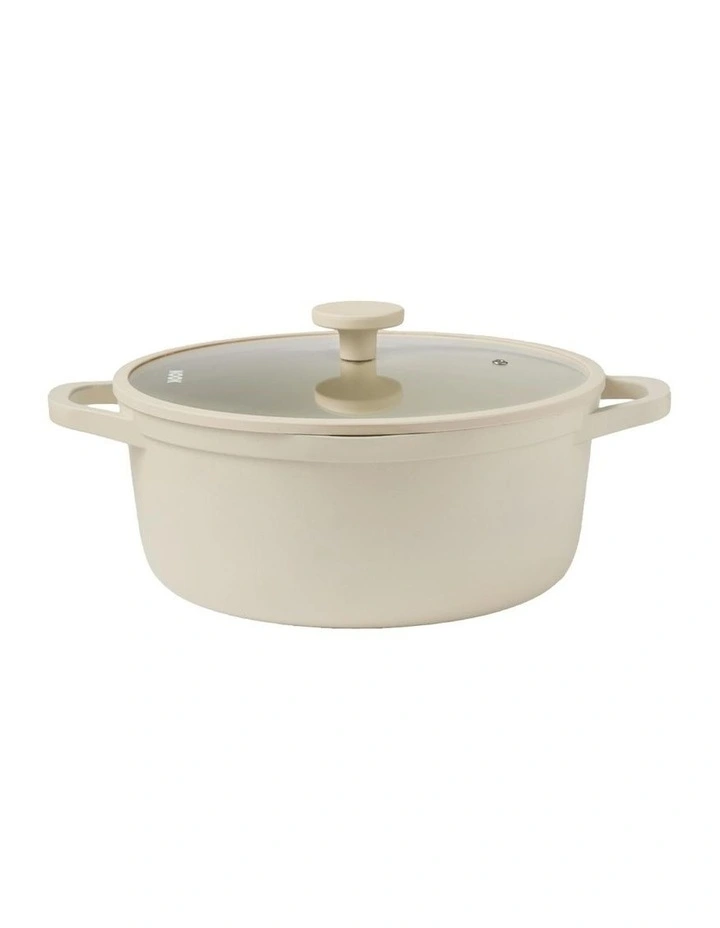 Baccarat Nook Casserole With Lid 28cm in Cream image 1