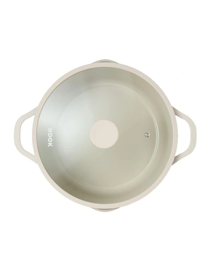Baccarat Nook Casserole With Lid 28cm in Cream image 2
