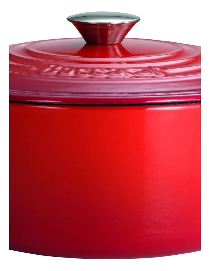 Baccarat Le Connoisseur Round French Oven 25cm 3.9L in Red image 7