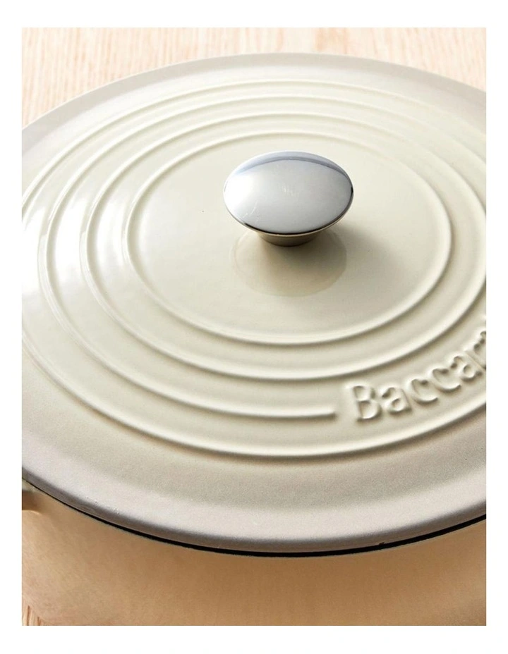 Baccarat Le Connoisseur Round French Oven 29cm 6.3L in Cream image 3