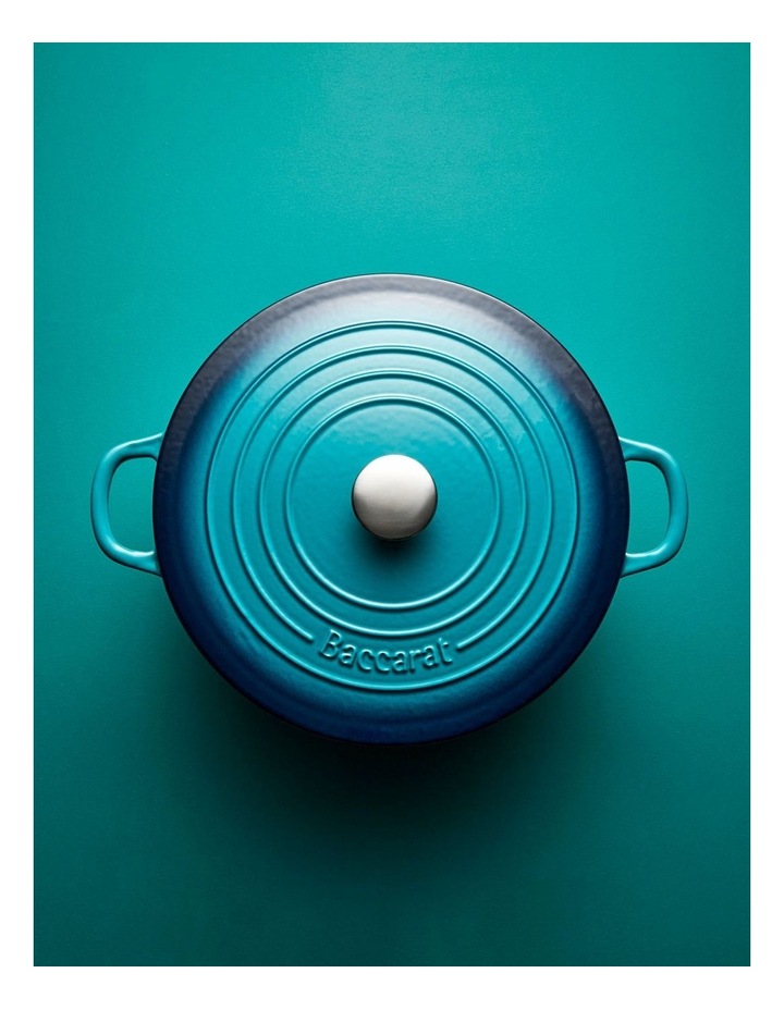 Baccarat Le Connoisseur Round French Oven 29cm 6.3L in Lagoon image 4