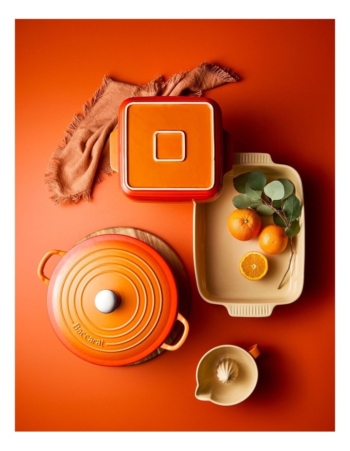 Baccarat Le Connoisseur Round French Oven 29cm 6.3L in Lava image 5