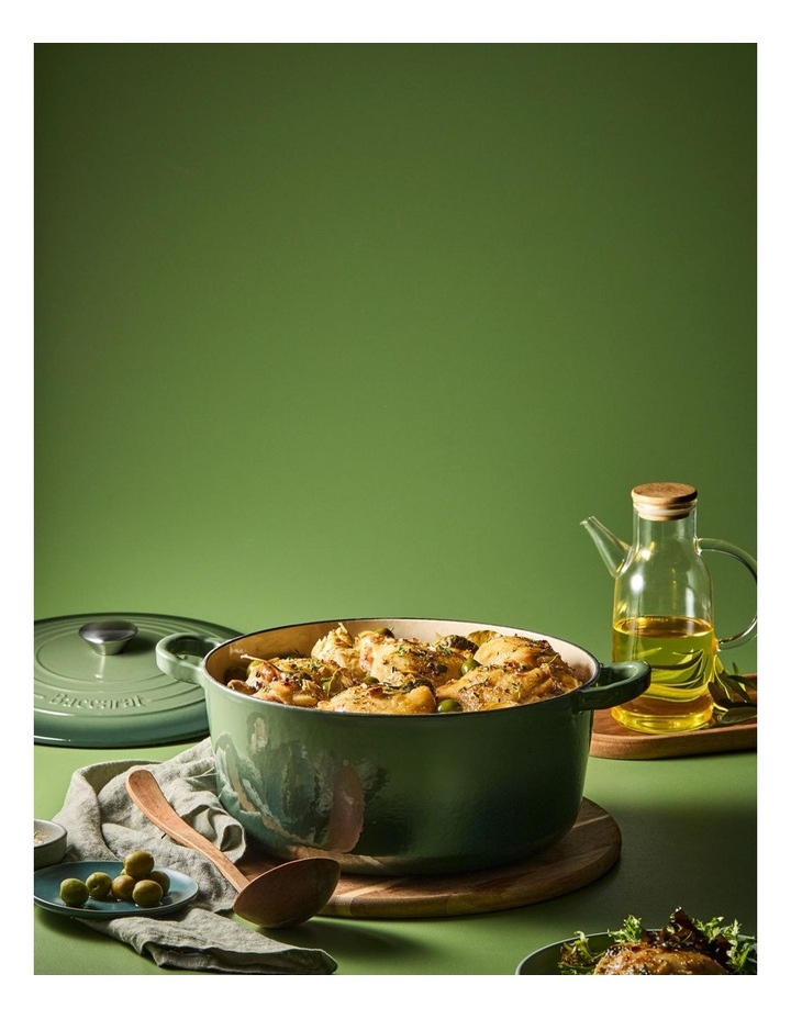 Baccarat Le Connoisseur Round French Oven 29cm 6.3L in Green image 7