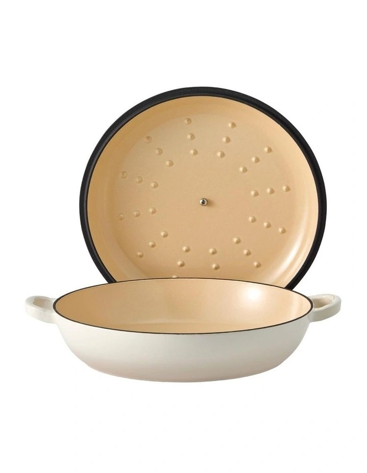 Baccarat Le Connoisseur French Saute Pan 31cm in Cream image 2