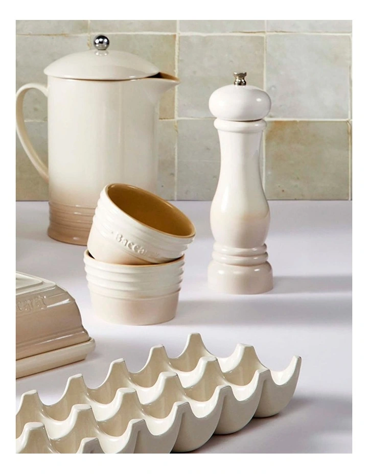 Baccarat Le Connoisseur Salt or Pepper Grinder in Cream image 4