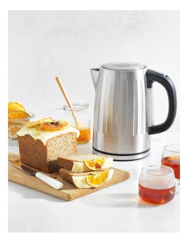 Baccarat The Boiling Point Kettle in Silver image 3