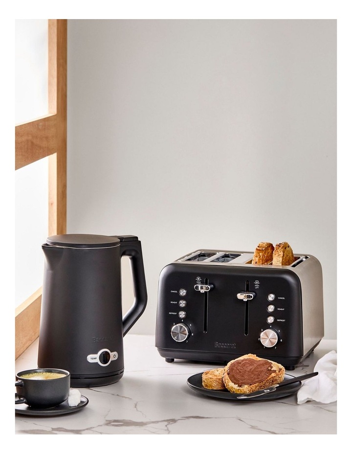 Baccarat The Toasty Slice 4 Slice Toaster in Black image 7