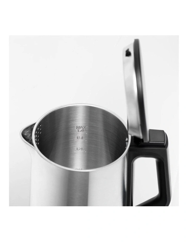 Baccarat The Boiling Point Tempcontrol Kettle in Silver image 7