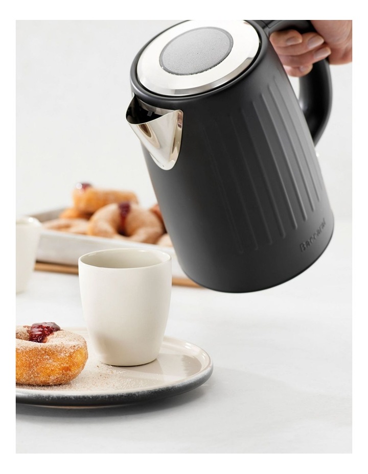 Baccarat The Boiling Point Tempcontrol Kettle in Black image 5