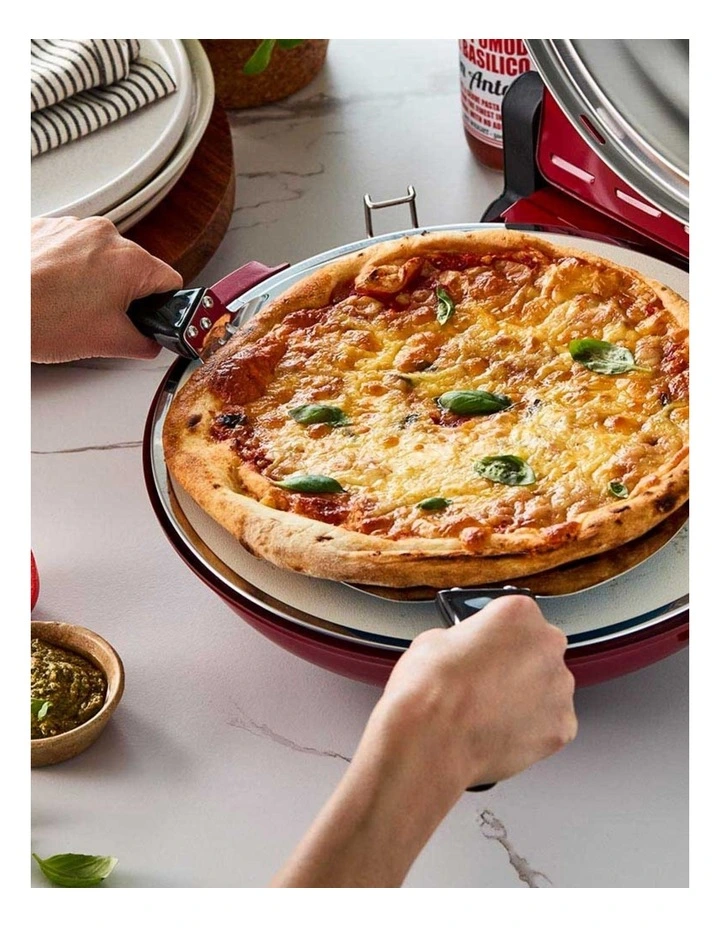 Baccarat The Gourmet Slice Pizza Oven in Red image 5