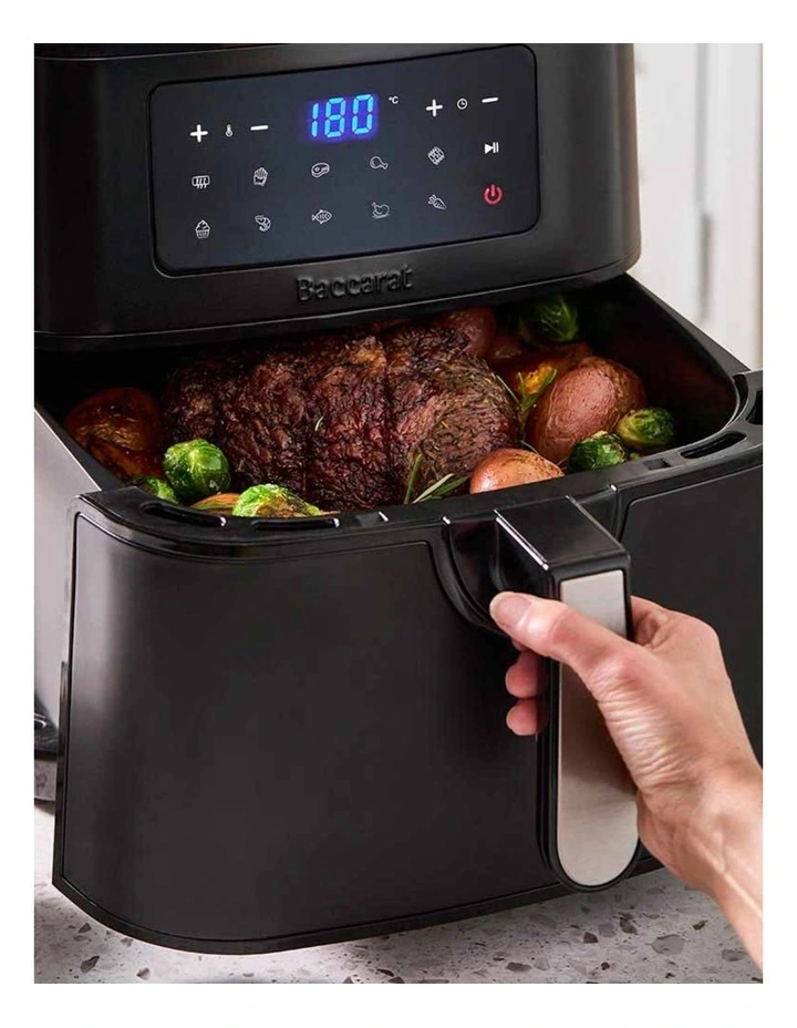 Baccarat The Healthy Fry 9L Air Fryer in Black image 3