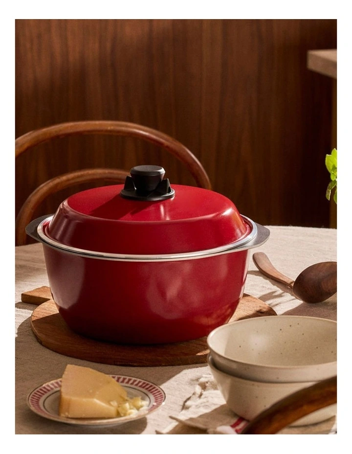 Bessemer Non-Stick Casserole 28cm in Red image 3
