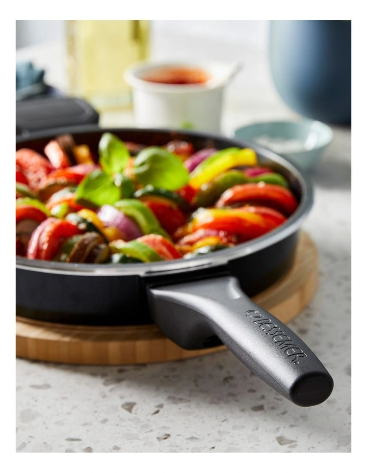 Bessemer Non-Stick Frypan 28cm in Black image 2