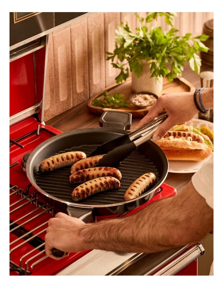 Bessemer Non-Stick Grill Pan 32cm in Black image 3
