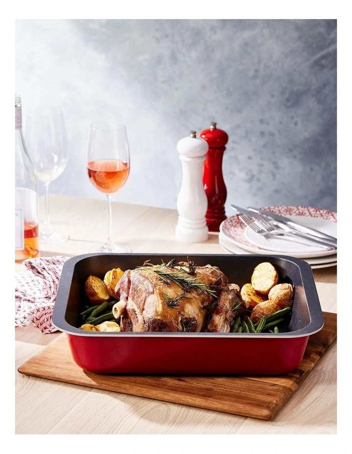 Bessemer Non-Stick Roaster 40cm in Red image 2